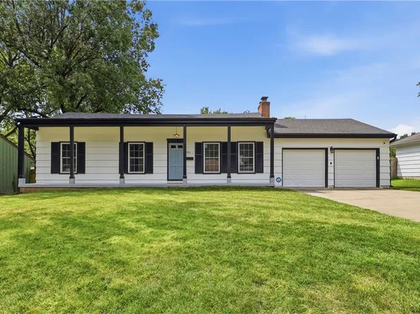 9801 E 79th Ter, Raytown, MO 64138