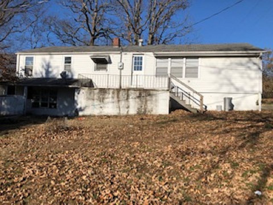 2nd image of 8953 State Highway 72