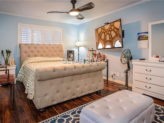 2nd master bedroom