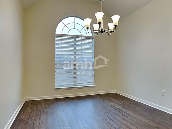 5th image of 1900 Roy Dr