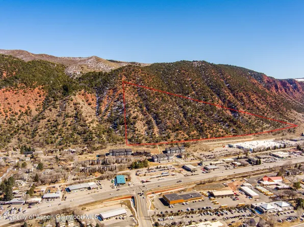 2 Palmer Ave, Glenwood Springs, CO 81601