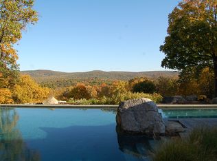 22 Deer Hollow Rd, Cold Spring, NY 10516