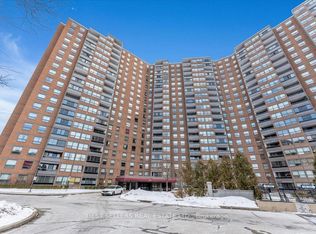 627 The West Mall #208, Toronto, ON M9C 4X5