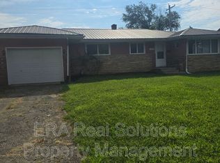 1494 Selkirk Rd, Columbus, OH 43227