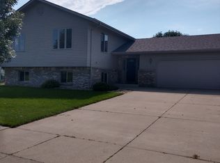 214 Legion Field Rd, Marshall, MN 56258