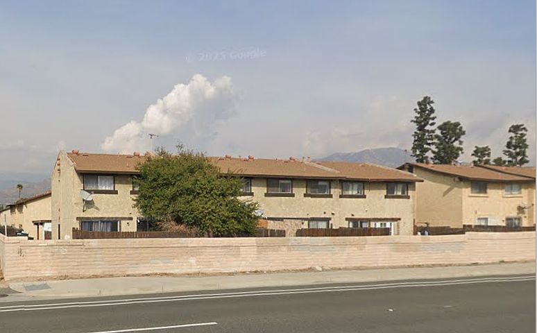 2nd image of 26805 Mossway St