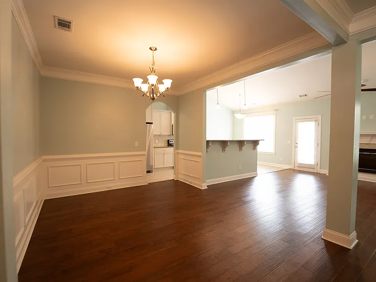 117 Laguna Way — Photo 9