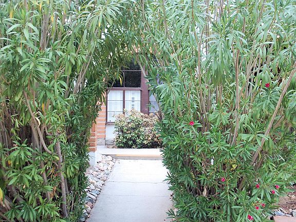 2nd image of 468 S Paseo Lobo