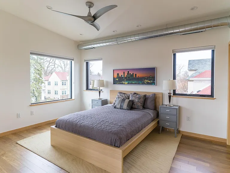 3453 Hennepin Ave #3 — Photo 9