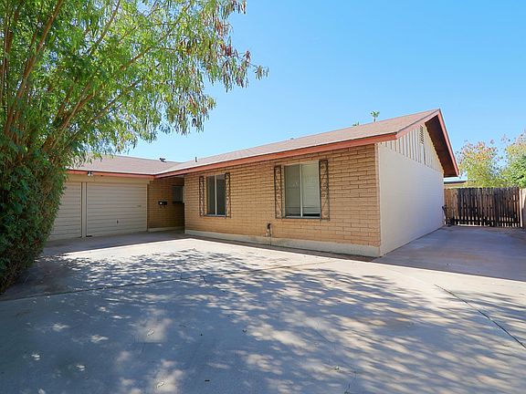 2nd image of 1991 E Balboa Dr