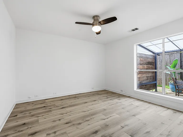 4214 Swiss Ave #A — Photo 23