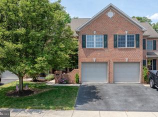 202 Loring Ct, New Cumberland, PA 17070