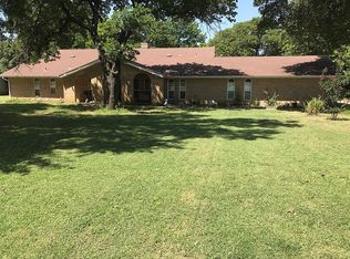 355 N King Ave, Midwest City, OK 73130