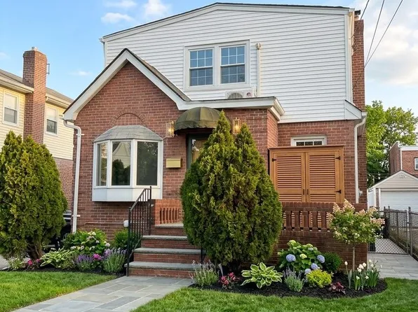 148-10 59th Avenue, Flushing, NY 11355