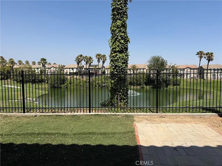 6045 Medinah St — Photo 29