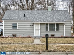 2542 S 52nd St, Lincoln, NE 68506