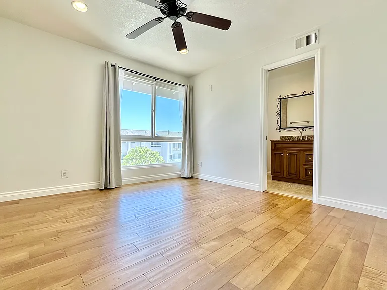 9 Serena Ct — Photo 35