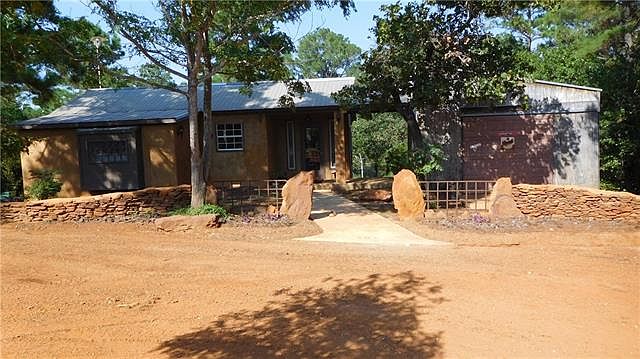 1st image of 106 Pine Valley Cv