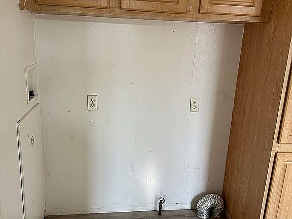 3rd image of 1245 Montgomery Rd Space 11