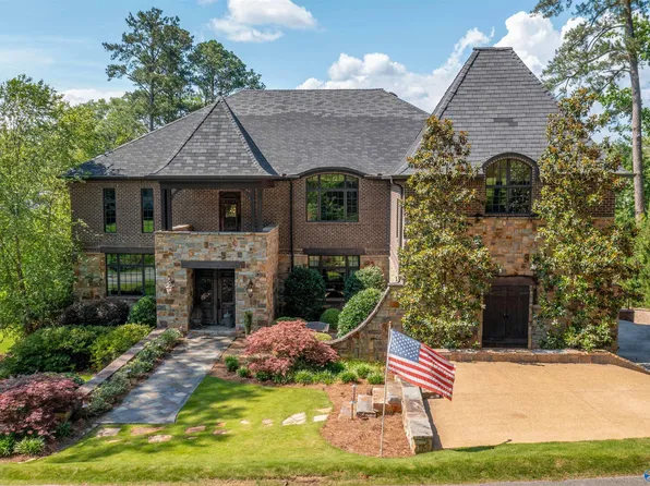 204 Dogwood Cir, Gadsden, AL 35901