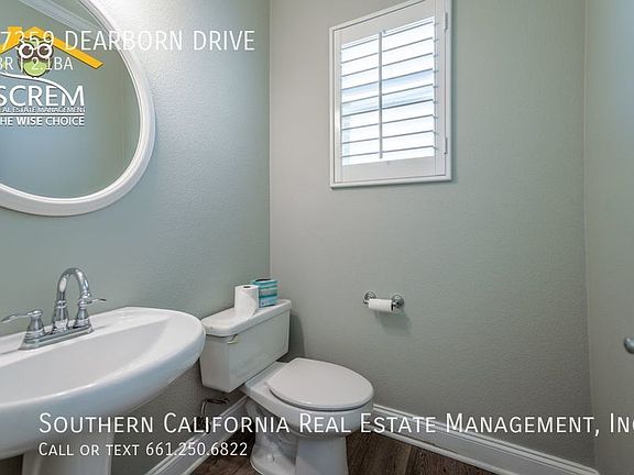 4th image of 27359 Dearborn Dr