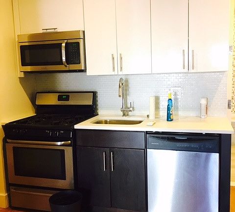 2nd image of 433 Grand St #3