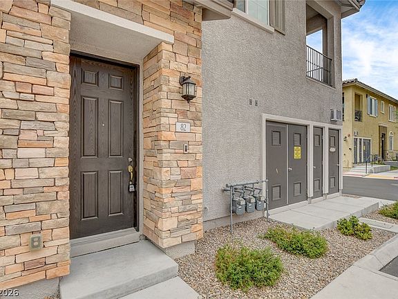 4th image of 25 Barbara Ln #82