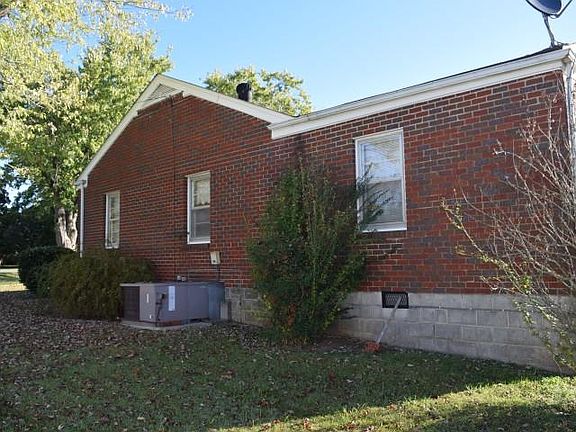 5th image of 206 Eastland Ave