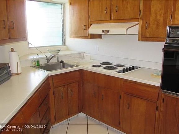 2nd image of 1900 S Ocean Dr APT 506