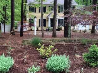 132 Cobblestone Dr, Chapel Hill, NC 27516