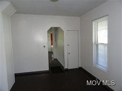 2nd image of 1316 Latrobe St