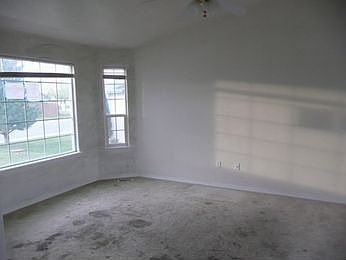 2nd image of 4819 Ashton Ave