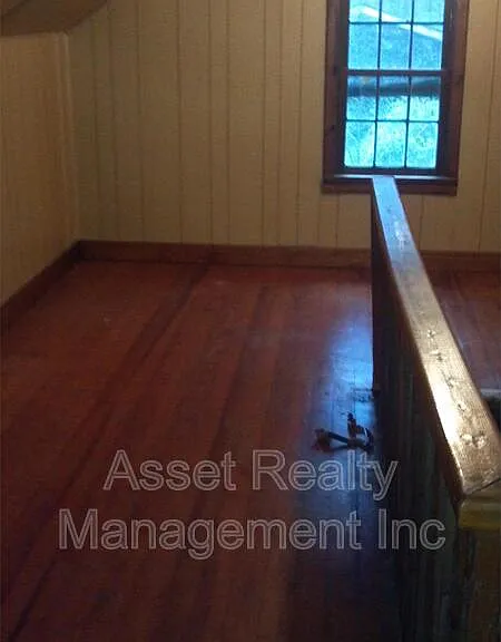 120 Holston Ct E — Photo 11