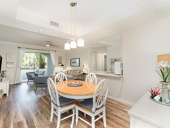 5th image of 23501 Alamanda Dr Unit 103