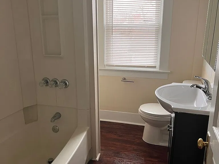 119 Olive St — Photo 2