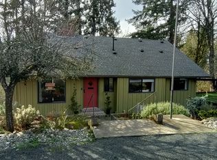 449 S 9th St #1, Kalama, WA 98625