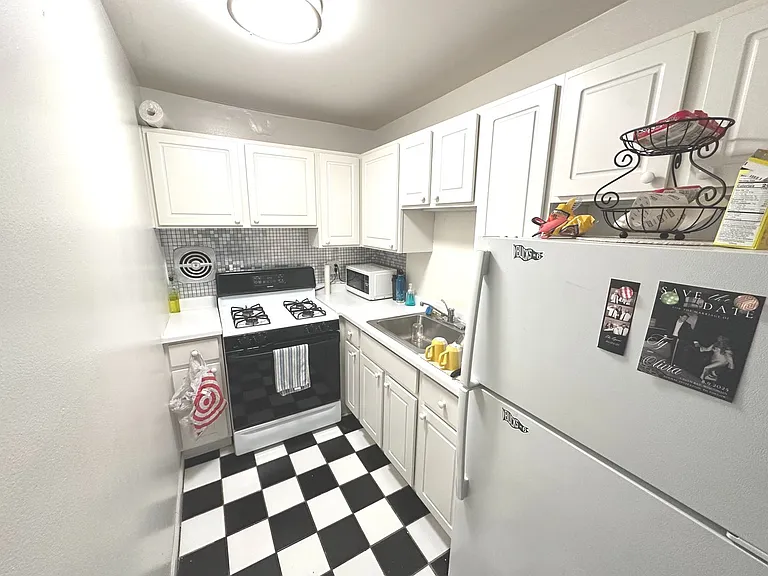 Ariel Place — Photo 49