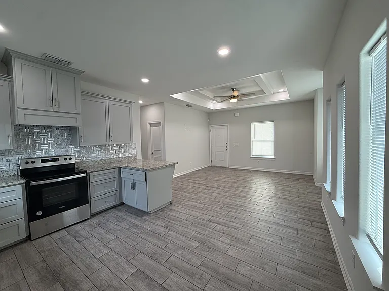 5908 Puffin Ave #1 — Photo 4
