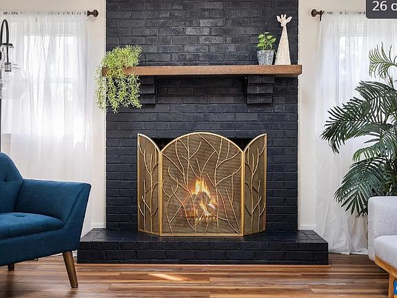 fireplace in sitting room