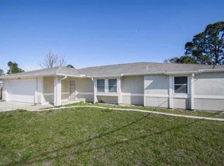 14 Flamingo Dr, Palm Coast, FL 32137