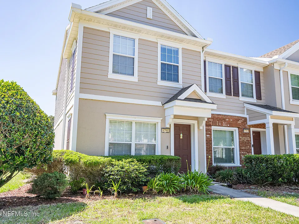 6794 Arching Branch Cir