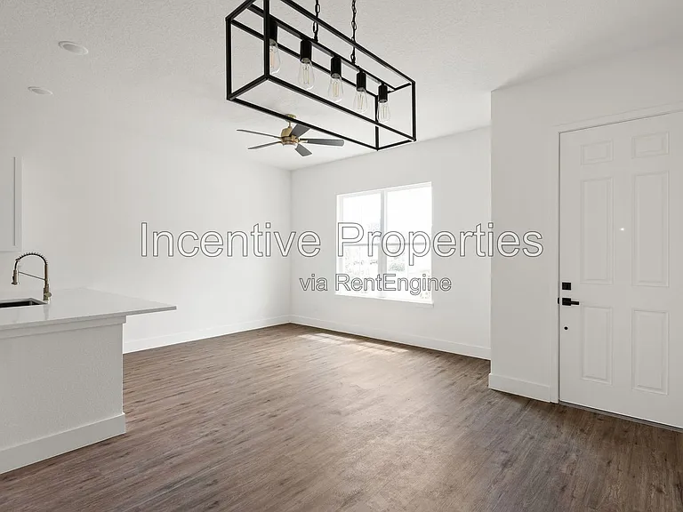 431 Braddock Ave — Photo 15