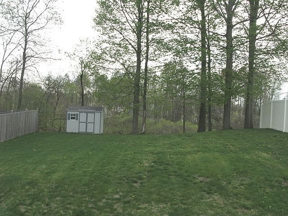 2nd image of 17 Cooks Ct