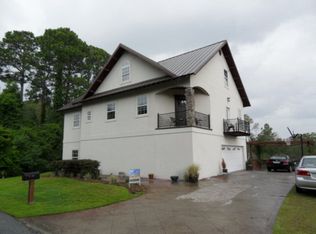 112 Palmera Ln, Brunswick, GA 31520