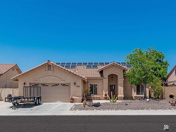 4th image of 10794 E 39th Ln