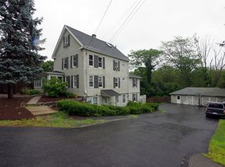 218 S Main St, Hopedale, MA 01747