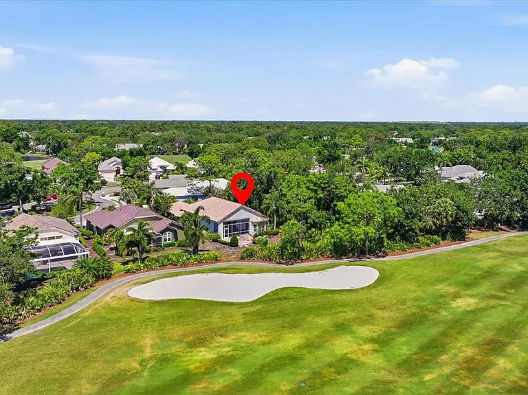 8009 Hampton Ct — Photo 32