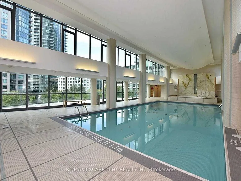 209 Fort York Blvd #676 — Photo 26