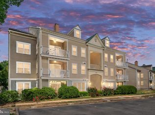 1030 Gardenview Loop APT 203, Woodbridge, VA 22191