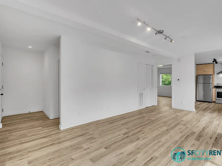 615 Canyon Rd #4 — Photo 3